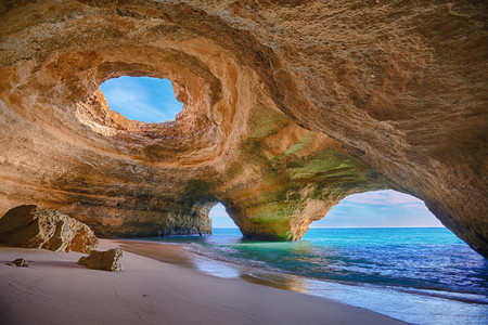 Este verano disfruta de las mejores playas de Portugal