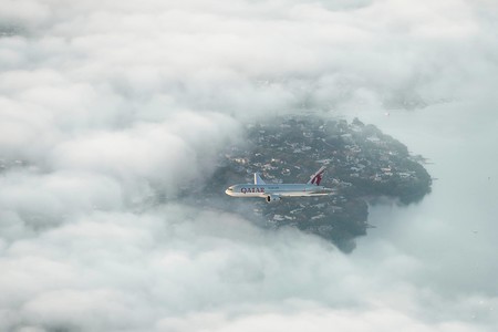 Qatar Airways inaugura el vuelo comercial más largo del mundo