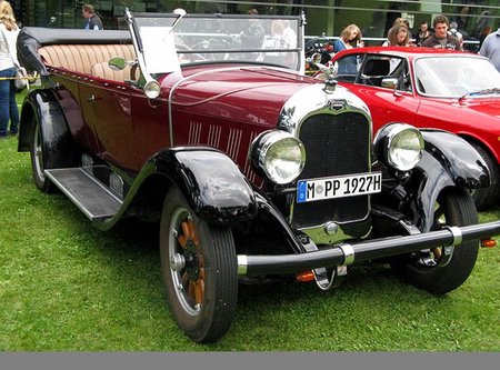 cordcorp-auburn666touring1927cc.jpg
