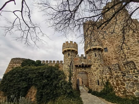 El Refugio De Broncano Y Silvia Alonso A Una Hora De Madrid 14 Kilometros De Playas Y Vino De Primera