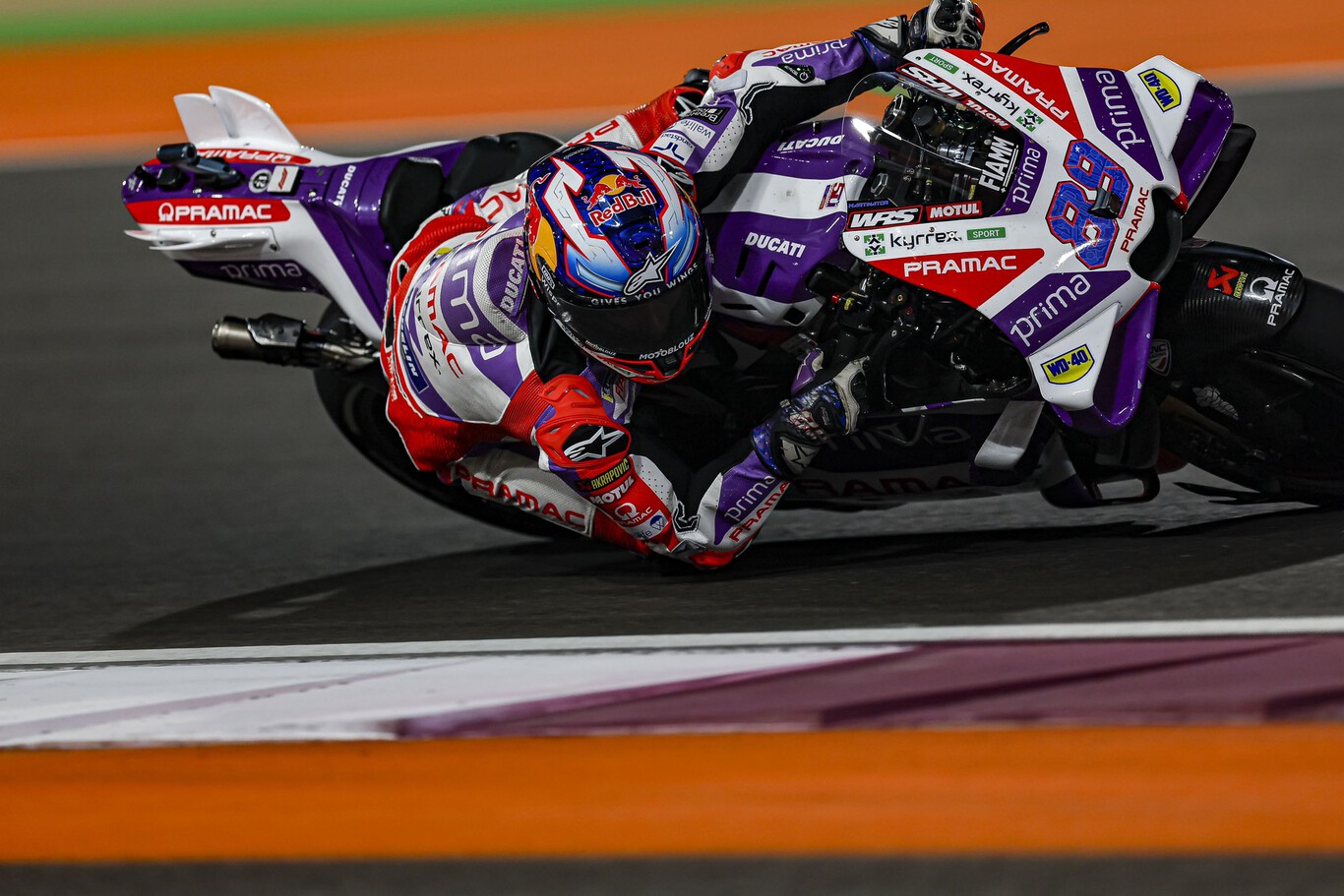 ¡Martinator! La energía de Jorge Martín tumba a un apático Pecco Bagnaia en Catar para comprimir MotoGP