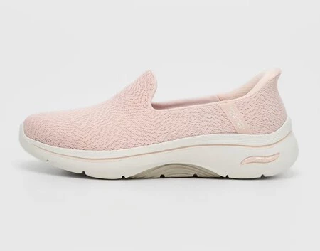 Skechers