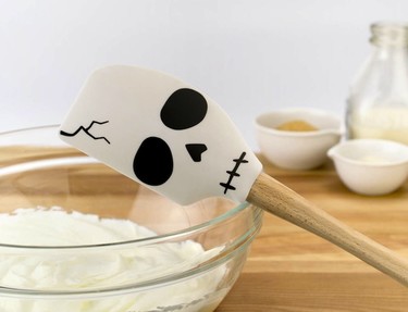 ¿Fanático de la noche de Halloween? Prepara un manjar terroríficamente delicioso con estos 11 gadgets de cocina