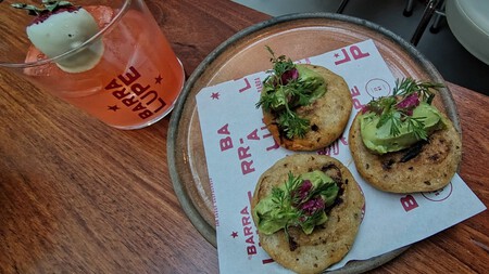 Barra Lupe: el spot secreto en CDMX donde se disfruta comida mexicana y cocteles originales al ritmo de cumbias