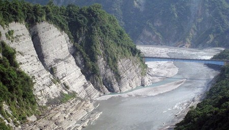 Debido a una bacteria, la erosión de las montañas también provoca emisiones de CO2