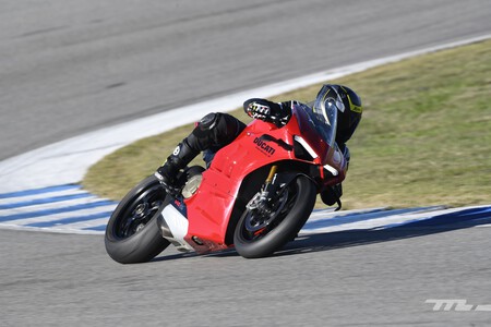 Ducati Panigale V4 2022 Prueba 023