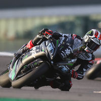 Jonathan Rea vuelve a batir el récord del circuito de Portimao y Álvaro Bautista marca el tercer mejor tiempo