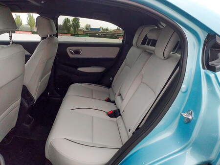 Honda e:Ny1 Asientos Traseros