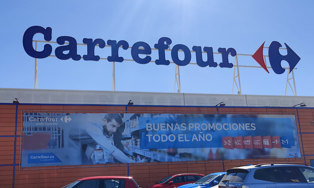 Carrefour tiene este aire acondicionado portátil sin obras para que puedas sobrellevar mejor las olas de calor este verano