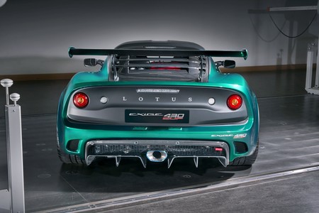 Lotus Exige Cup 430 12