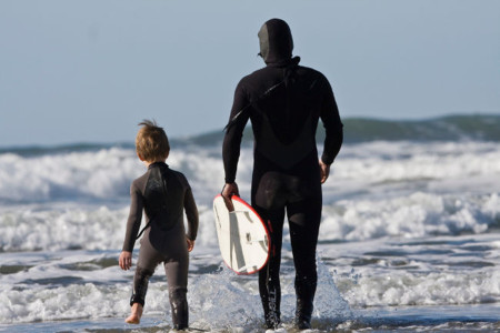 Si el padre se mueve sus hijos tendrán menos riesgo de ser sedentarios cuando crezcan