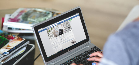 Cuidado con los PDFs que descargas, puede ser un malware que se apodera de tu email, Facebook y Twitter
