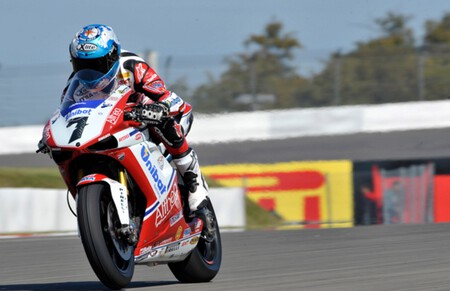 Checa Ducati Sbk 2011