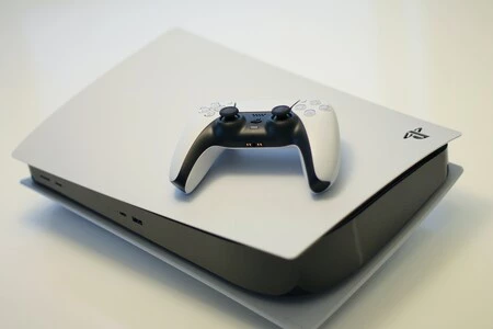 Alguien está vendiendo carcasas de PlayStation 5, retando abiertamente a Sony a que los demanden