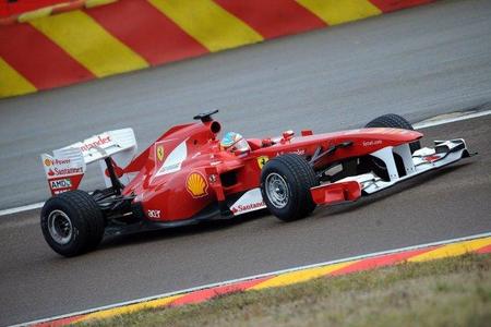 Las primeras imágenes en movimiento del nuevo Ferrari F150