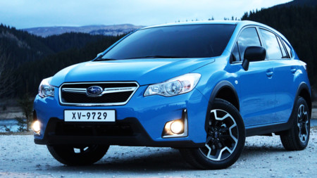 Y Subaru presenta cambios en el XV... ¡otra vez!