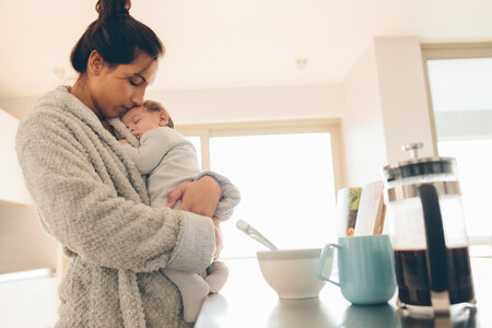 Síndrome de Wendy: cuando se asumen roles de madre sacrificada y perfecta, y se sobreprotege a los hijos