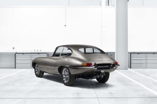 Jaguar E-Type 'Reborn', el mito que podrás comprar nuevo en un concesionario Jaguar