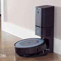 Olvídate hasta de vaciar su depósito: el Roomba i3+ con estación de autovaciado está rebajado en 150 euros en Amazon
