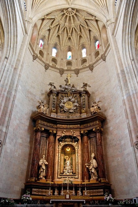 Retablomayorcatedralsegovia 1