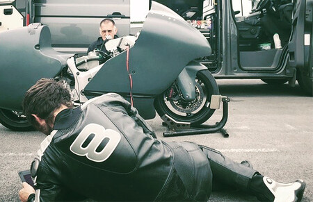 ¡Tremendo! Guy Martin está dispuesto a batir otro récord alcanzando los 482 km/h con su Suzuki Hayabusa de 830 CV