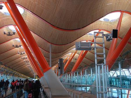 España sólo tiene diez aeropuertos rentables. ¿Alguien dijo burbuja?