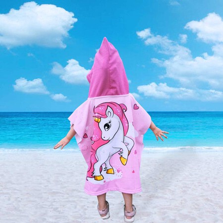 toalla de niños en la playa