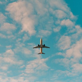 Si vas a volar este verano, revisa antes esta lista: la Unión Europea recomienda que no subirse a estos aviones 