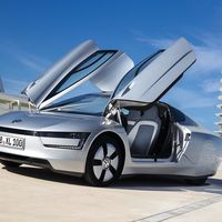 Ahora o nunca: un Volkswagen XL1, el bicho de 111 km/l, en subasta