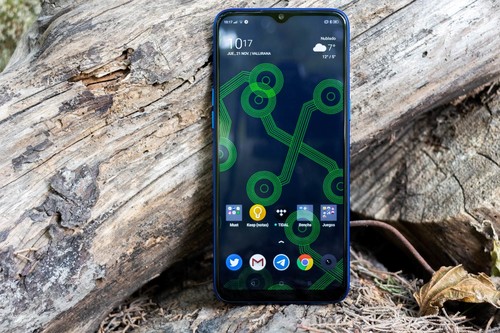 ¿Buscas un móvil barato? Estos son los ocho mejores smartphones por menos de 150 euros y no todos son Xiaomi