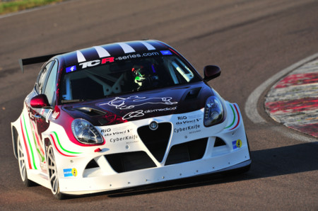 El Alfa Romeo Giulietta TCR ya rueda en pista