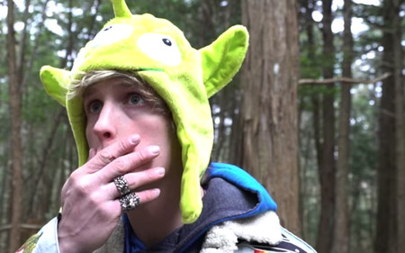 Un famoso YouTuber pide perdón tras publicar un vídeo de un hombre ahorcado en Japón