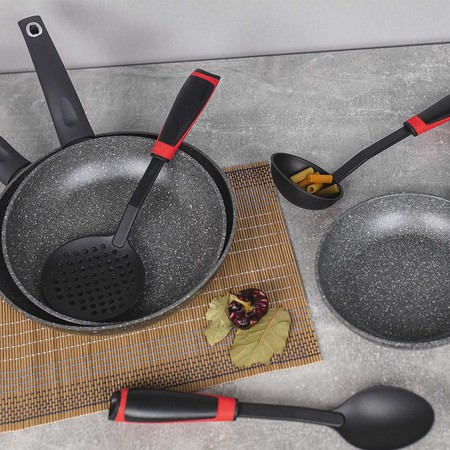 Ofertas del día de Amazon para nuestra cocina: descuentos en ollas y sartenes Tefal y Bergner hasta medianoche