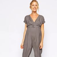 Tres look de fiesta premamá para diferentes ocasiones