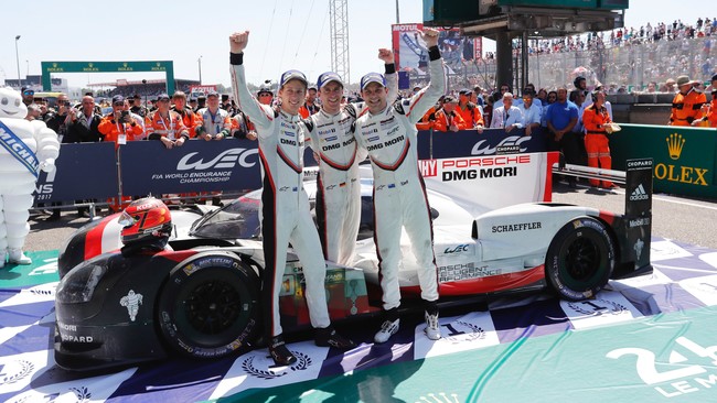 High Brendon Hartley Timo Bernhard Earl Bamber L R 919 Hybrid Fia Wec Le Mans 24 Hour Le Mans 2017 Porsche Ag