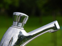 Los datos de financiación a empresas del BdE contradicen la publicidad del FROB: ¿quién miente? 