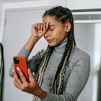 La “telefobia” es la nueva pesadilla de la Generación Z: muchos creen que cada llamada trae malas noticias