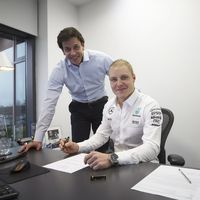 Oficial Valtteri Bottas a Mercedes, Massa de regreso a Williams y Wehrlein a Sauber