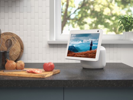 Descuentazo en los altavoces inteligentes Amazon Echo Show: hasta el 40% en dispositivos con Alexa integrado