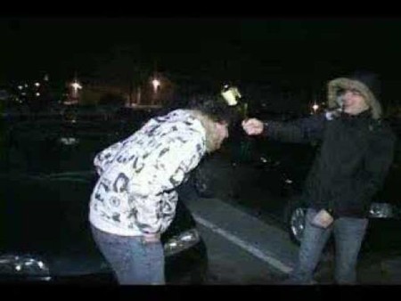 Que no te golpeen la cabeza con una botella de cerveza