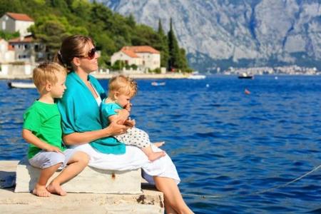 Dos cosas que hacen los padres de hijos felices