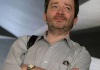 Los niños miran más a los objetos y las niñas a las personas