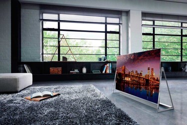 Panasonic DX800: una sola mirada bastará para que caigas rendido a sus pies