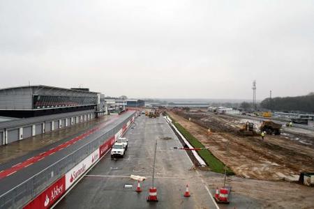 Silverstone comienza las obras para el gran premio de 2010