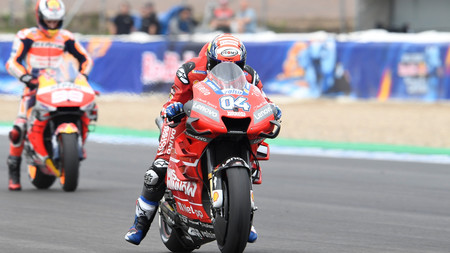 El último giro del mercado en MotoGP: "Si Andrea Dovizioso no renueva, Ducati irá a por Jorge Lorenzo"