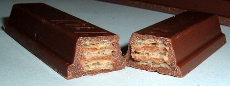 Asombrosas manías, rituales, modas y supersticiones de diversos lugares del mundo (II): Kit Kat, Oreo, Bacardi…