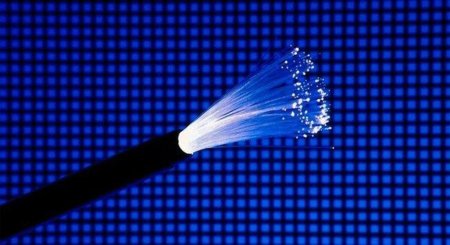 Jazztel y Movistar sellan un acuerdo para compartir la instalación de FTTH del interior de los edificios