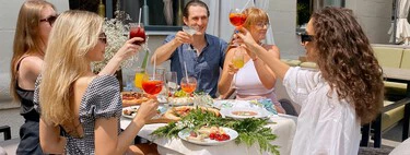 Adiós manchas, hola mesas bonitas: manteles fáciles de limpiar para fiestas de verano desde menos de 20 euros