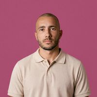 Daniel Púa, jefe de seguridad en Magnific: "ninguna persona a primera vista podría estar 100% segura de si es IA o no es IA" 