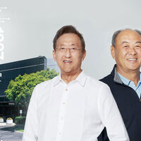 Dos amigos vendieron su empresa por 1.500 millones de dólares y volvieron a comprarla por 450 millones: hoy vale 150.000 millones